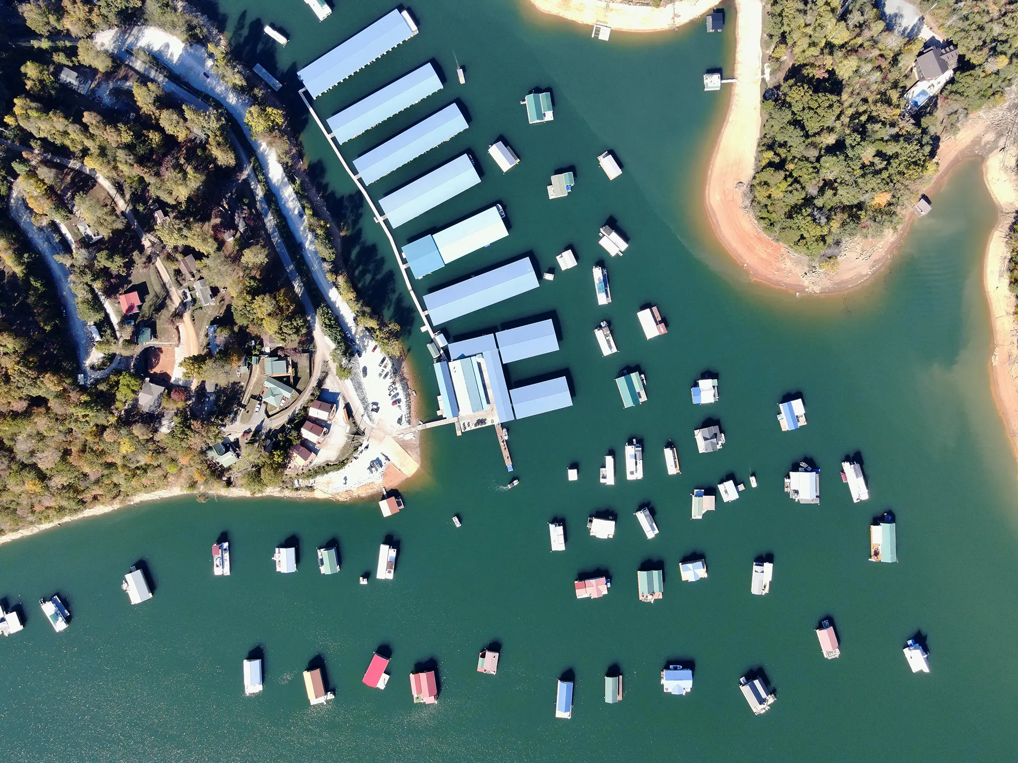 Flat Hollow Marina & Resort